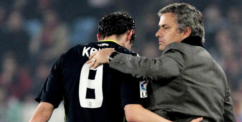 Kaka Ternyata Juga Pernah Dikucilkan Oleh Mourinho Kaka Ternyata Juga Pernah Dikucilkan Oleh Mourinho