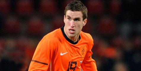 Strootman Merapat ke Roma