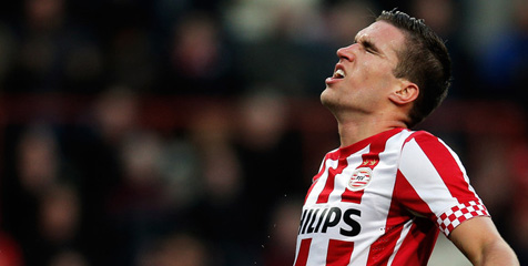 Strootman Bantah Ketertarikan Man United Strootman Bantah Ketertarikan Man United