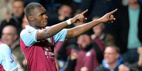 Liverpool Siapkan Tawaran Untuk Benteke Liverpool Siapkan Tawaran Untuk Benteke