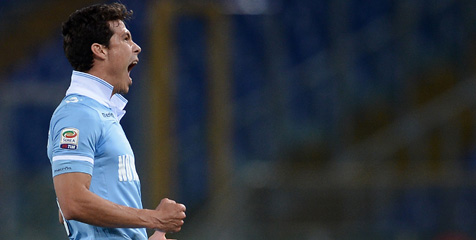 Diburu PSG, Hernanes Kini Dilirik Mourinho Pula Diburu PSG, Hernanes Kini Dilirik Mourinho Pula