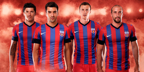 Detail Jersey: Steaua Bucharest Home 2013-2014 Detail Jersey: Steaua Bucharest Home 2013-2014