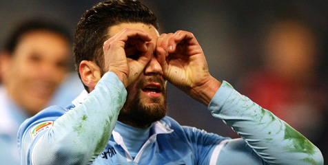United Kembali Dikaitkan Dengan Candreva