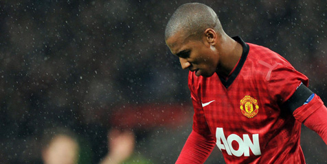 Musim Belum Dimulai, Ashley Young Sudah Terkapar