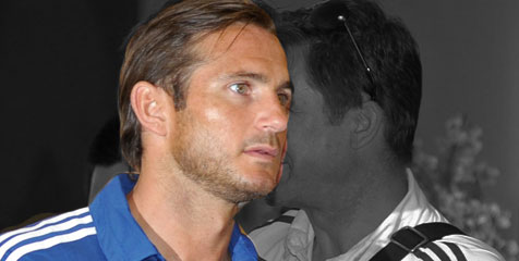 Lampard: Duo Manchester Tetap Rival Terkuat Chelsea Lampard: Duo Manchester Tetap Rival Terkuat Chelsea