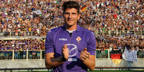 Gomez Target Angkat Trofi Bersama Fiorentina