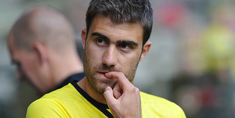 Sokratis Banyak Berguru Dari Nesta dan Thiago Silva Sokratis Banyak Berguru Dari Nesta dan Thiago Silva