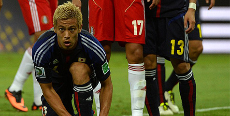 Tolak Barca, Honda pilih Milan Tolak Barca, Honda pilih Milan