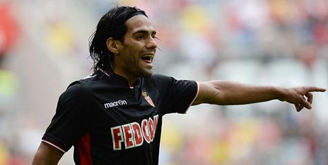 Dokumen Bukti Falcao Mencuri Umur