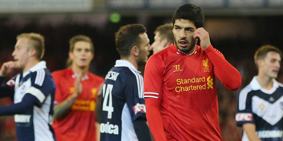 Suarez Beri Sinyal Hengkang di Laga Pra Musim? Suarez Beri Sinyal Hengkang di Laga Pra Musim?