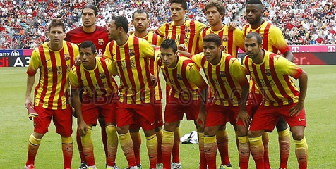Barcelona Awali Musim Dengan Jersey Senyera