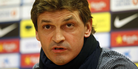 Barca Tegaskan Akan Tetap Bayar Gaji Vilanova Barca Tegaskan Akan Tetap Bayar Gaji Vilanova