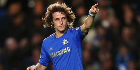 Barcelona Kini Prioritaskan David Luiz Barcelona Kini Prioritaskan David Luiz