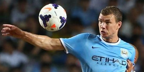 Pellegrini Jadikan Dzeko Striker Utama City Pellegrini Jadikan Dzeko Striker Utama City
