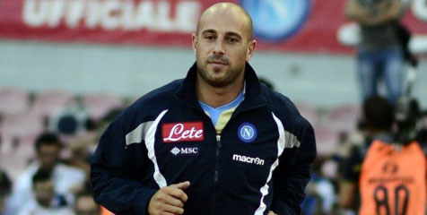 Reina Targetkan Scudetto Bersama Napoli Reina Targetkan Scudetto Bersama Napoli