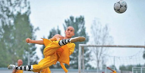 Sekolah Sepakbola Ala Shaolin Soccer Dibuka di China Sekolah Sepakbola Ala Shaolin Soccer Dibuka di China