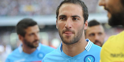 Lavezzi Doakan Higuain Sukses di Napoli