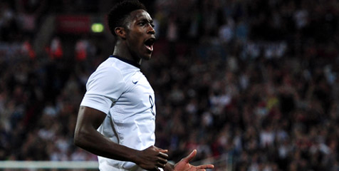 Welbeck Bahagia Kembali Duet Dengan Rooney Welbeck Bahagia Kembali Duet Dengan Rooney