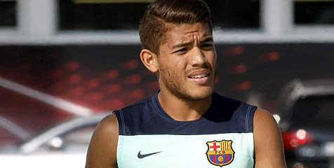 Dos Santos: Jangan Pedulikan Madrid, Barca! Dos Santos: Jangan Pedulikan Madrid, Barca!