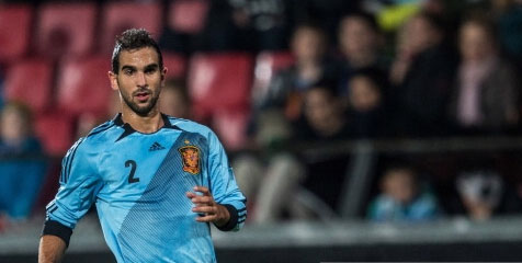 Inter dan Napoli Minta Barca Lepas Montoya