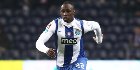 Incaran Barca Beralih ke Duo Porto Incaran Barca Beralih ke Duo Porto