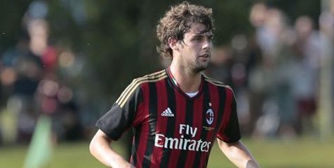Poli Harap Kaka Jadi ke Milan Poli Harap Kaka Jadi ke Milan