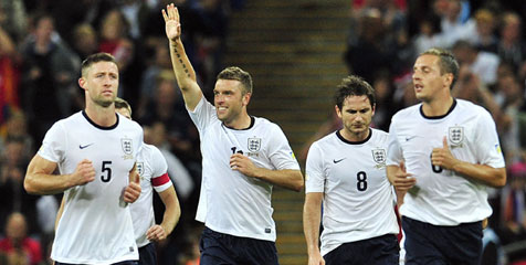 Review: Inggris Terkam Moldova Review: Inggris Terkam Moldova