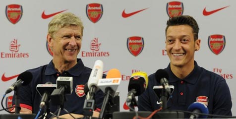 Ozil: Arsenal Bisa Juara Premier League Ozil: Arsenal Bisa Juara Premier League