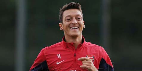 'Arsenal Ingin Juara, Ozil Masih Butuh Polesan' 'Arsenal Ingin Juara, Ozil Masih Butuh Polesan'