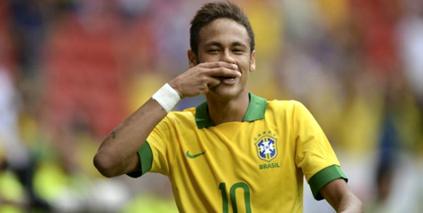 Pele: Brasil Tak Boleh Terlalu Bergantung Pada Neymar Pele: Brasil Tak Boleh Terlalu Bergantung Pada Neymar