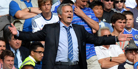 Mourinho Ragu Bisa Bahagiakan Pemain Chelsea Mourinho Ragu Bisa Bahagiakan Pemain Chelsea