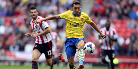 Mourinho: Dengan Ozil, Arsenal Favorit Juara EPL