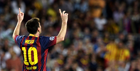 Review: Messi Hattrick, Ajax Terkubur di Camp Nou Review: Messi Hattrick, Ajax Terkubur di Camp Nou