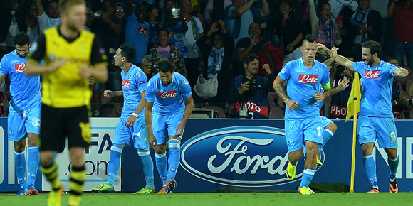 Highlights UCL: Napoli 2-1 Borussia Dortmund Highlights UCL: Napoli 2-1 Borussia Dortmund