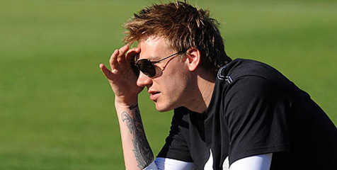 Wenger Siapkan Posisi Starter Untuk Bendtner Wenger Siapkan Posisi Starter Untuk Bendtner