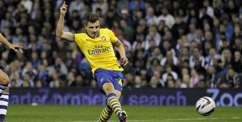 Wenger Pamerkan The New Robert Pires di Arsenal Wenger Pamerkan The New Robert Pires di Arsenal