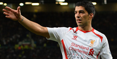 Dalglish Dukung Liverpool Segera Perpanjang Kontrak Suarez Dalglish Dukung Liverpool Segera Perpanjang Kontrak Suarez