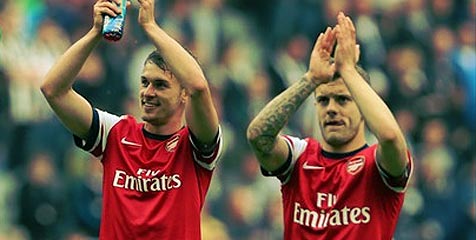 Duet Wilshere dan Ramsey Bikin Cazorla Ternganga Duet Wilshere dan Ramsey Bikin Cazorla Ternganga