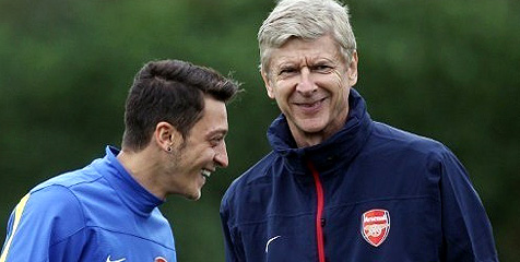 Wenger Ingin Pensiun di Inggris