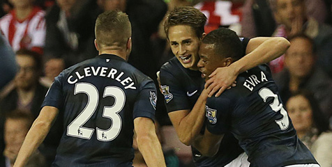 Moyes Sebut Januzaj Talenta Terbaik Moyes Sebut Januzaj Talenta Terbaik