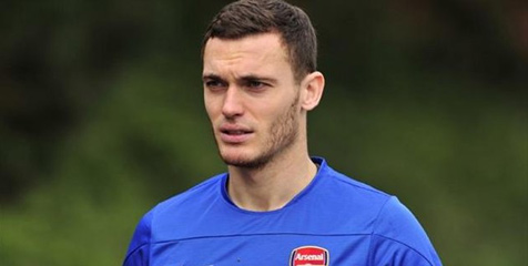 Wenger Akui Vermaelen Akan Jarang Dimainkan Musim Ini Wenger Akui Vermaelen Akan Jarang Dimainkan Musim Ini