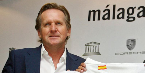 Schuster: Casillas Jangan Ragu Pindah Klub Schuster: Casillas Jangan Ragu Pindah Klub