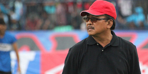 Madura United Pertahankan Daniel Roekito Madura United Pertahankan Daniel Roekito