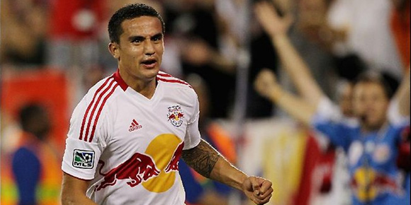 Tendangan Spektakuler Tim Cahill Pecahkan Rekor Gol Tercepat MLS Tendangan Spektakuler Tim Cahill Pecahkan Rekor Gol Tercepat MLS