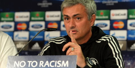Mourinho Entengkan Laga Versus Schalke Mourinho Entengkan Laga Versus Schalke