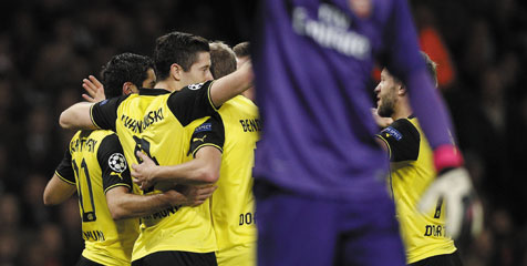 Review: Gol Lewandowski Buat Arsenal Terjungkal Review: Gol Lewandowski Buat Arsenal Terjungkal