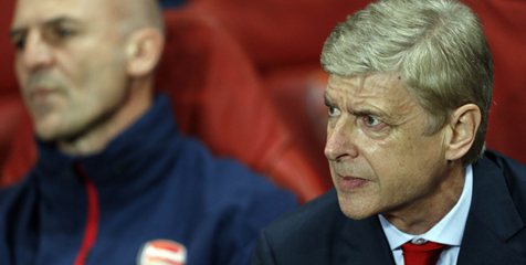 Dijungkalkan Dortmund, Wenger Ogah Lempar Handuk Dijungkalkan Dortmund, Wenger Ogah Lempar Handuk