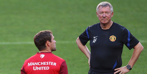 Owen Dukung Serangan Ala Fergie Lewat Otobiografi Owen Dukung Serangan Ala Fergie Lewat Otobiografi