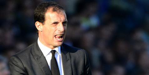 Allegri: Balotelli Bermain Buruk Allegri: Balotelli Bermain Buruk