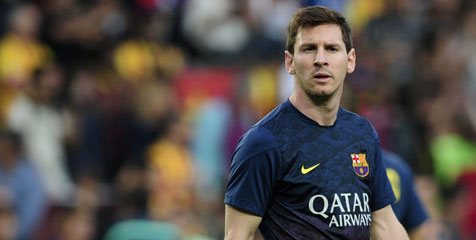 Usai Kalahkan Madrid, Adriano Foto Telanjang Bersama Messi Usai Kalahkan Madrid, Adriano Foto Telanjang Bersama Messi